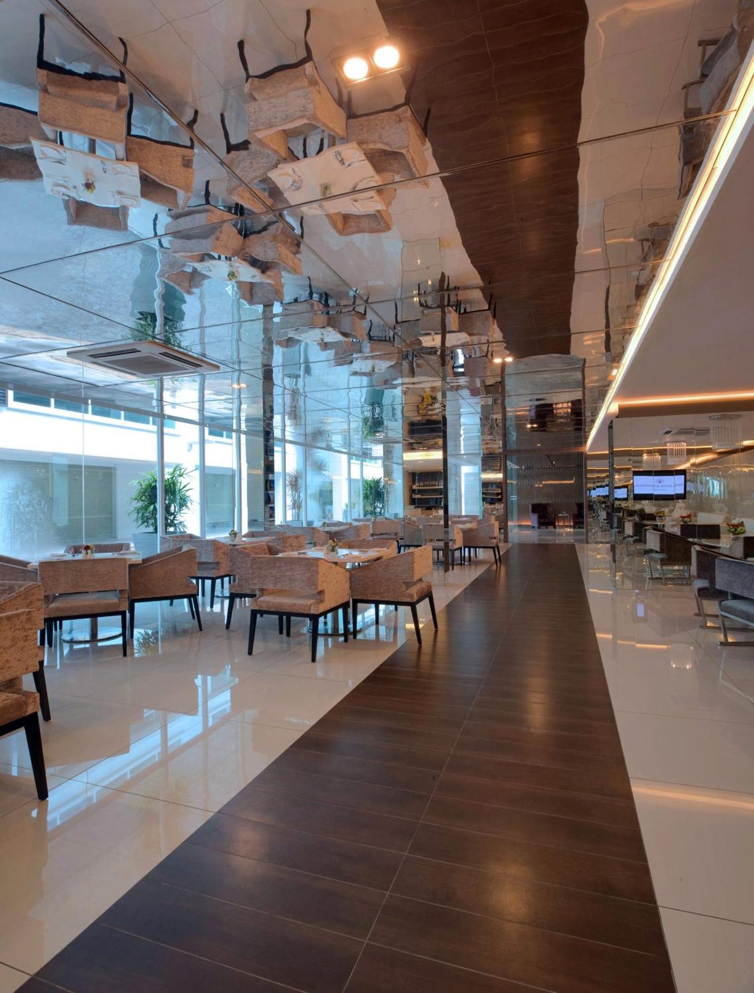 Damas Suites & Residences Kuala Lumpur Exterior photo